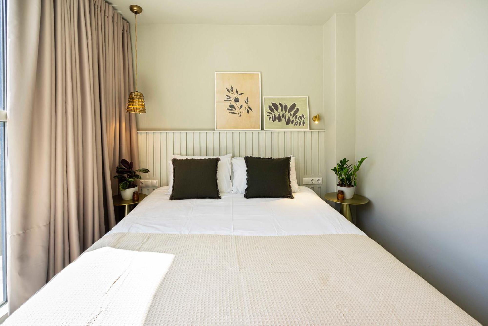 9 Muses Exclusive Suites In Syntagma Athens Exterior photo
